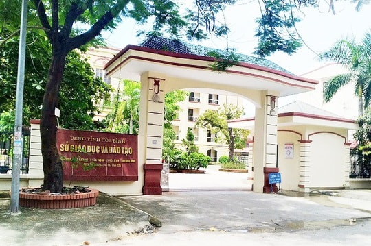 19 đảng viên có con được nâng điểm trong kỳ thi THPT quốc gia bị “khiển trách”