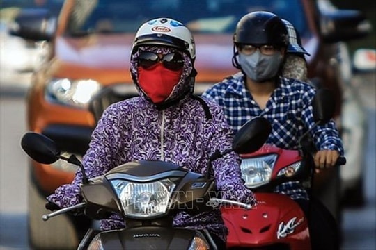 Ảnh: Không khí Hà Nội ô nhiễm ở mức nghiêm trọng