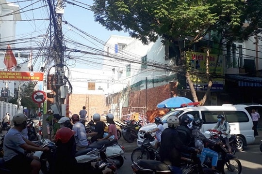 Phát hiện thi thể người đàn ông cạnh kim tiêm ở công trình vừa khởi công