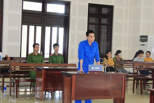 Cựu thiếu úy công an tạt axít vào vợ sắp cưới nhận án 8 năm tù