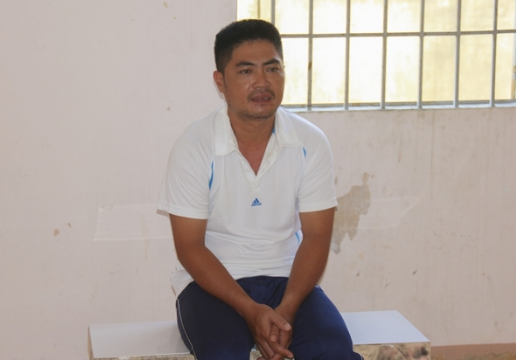 Khởi tố đối tượng dùng clip "nóng" để tống tiền người tình