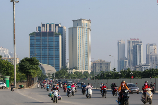 Ảnh: Không khí Hà Nội ở mức gây hại cho sức khỏe