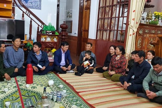 5 lao động Việt Nam mất tích trong vụ cháy tàu ở Hàn Quốc có quan hệ họ hàng