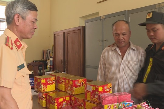 Mua 120kg pháo lậu để kiếm lời… làm đám cưới cho con trai