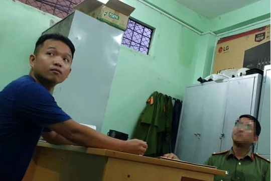 Tạm giữ Thiếu úy Công an cưỡng đoạt tiền của sinh viên