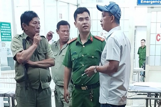 Nam bệnh nhân tự sát bằng súng tại bệnh viện