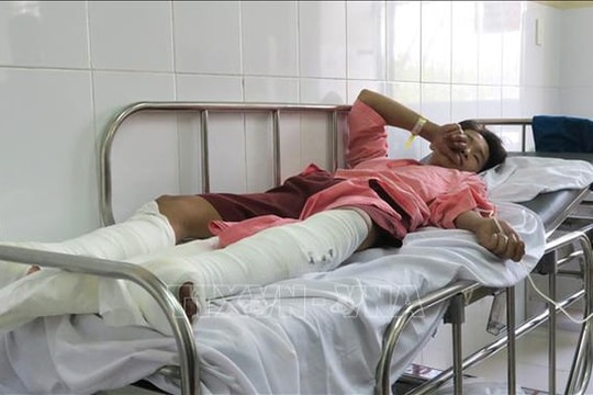 Vừa chiết xăng vừa hút thuốc lá, 4 người trong cùng một gia đình bị thiêu sống