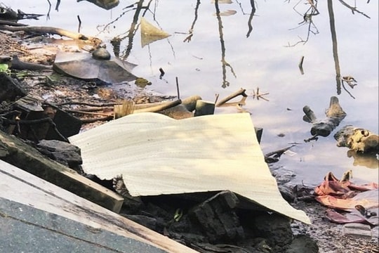 Nô đùa cùng bạn, một học sinh lớp 8 rơi xuống sông tử vong