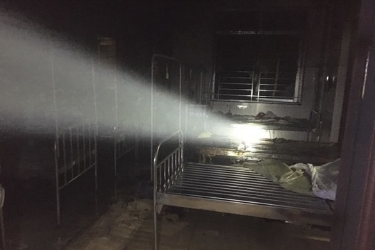 Ảnh: Hiện trường tan hoang vụ nam bệnh nhân đốt bệnh viện, hành hung nữ điều dưỡng