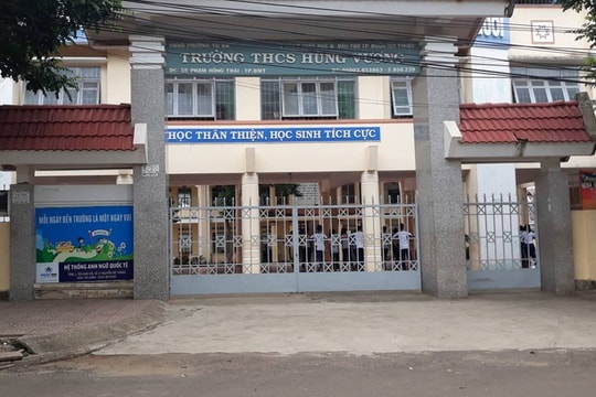 Phê bình Ban giám hiệu trong vụ để người lạ vào trường dâm ô nữ sinh lớp 9