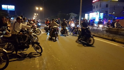 Trung úy cảnh sát bị nhóm đua xe trái phép tông tử vong