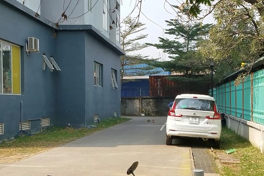 Rơi từ tầng thượng chung cư, một phụ nữ tử vong