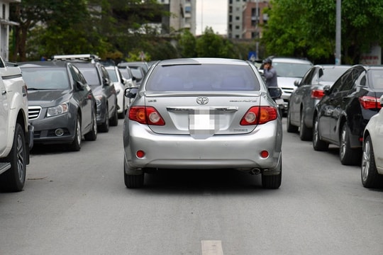 Bỏ quy định buộc gắn mào với taxi truyền thống