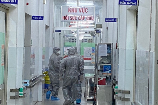 Đặt máy đo thân nhiệt tại Lễ kỷ niệm thành lập Đảng Cộng sản Việt Nam tại Hà Nội