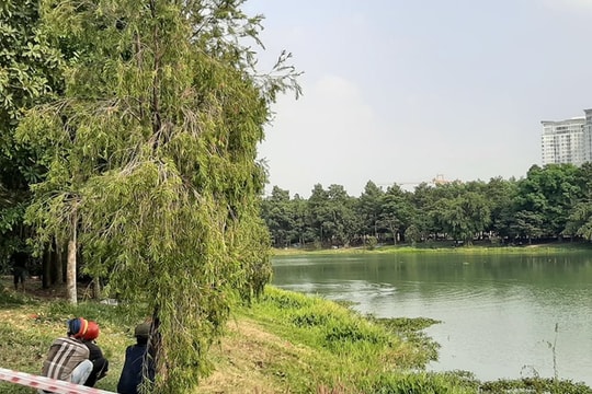 Nhảy xuống hồ nước sau chầu nhậu, 2 thanh niên chết đuối