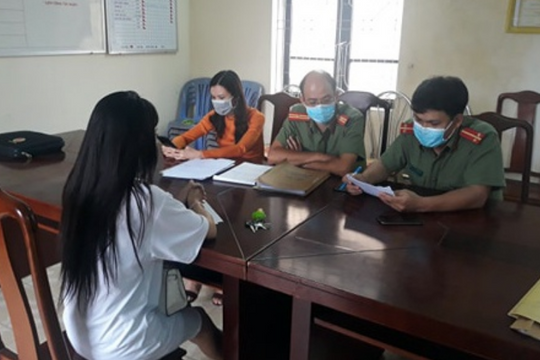 Nữ nhân viên massage bị phạt hàng chục triệu đồng vì tung tin thất thiệt về dịch Covid-19