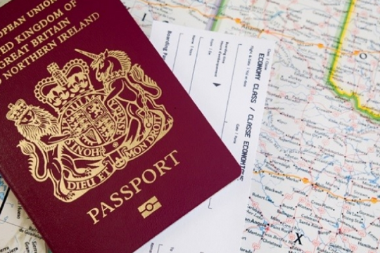 Chính thức tạm dừng cấp thị thực cho người nước ngoài 30 ngày từ 0h ngày 18/3