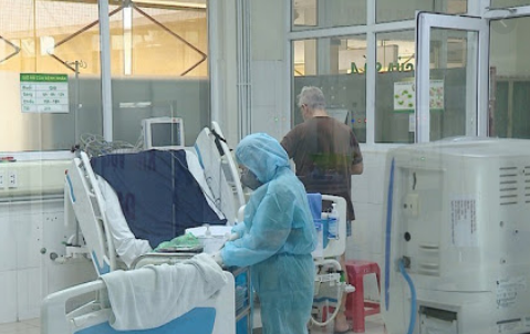 Bệnh nhân 18 khỏe mạnh hoàn toàn, nhiều ca bệnh khác đã âm tính với COVID-19