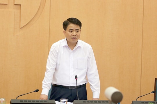 Chủ tịch Hà Nội đề nghị người dân hạn chế tụ tập đông người để phòng Covid-19