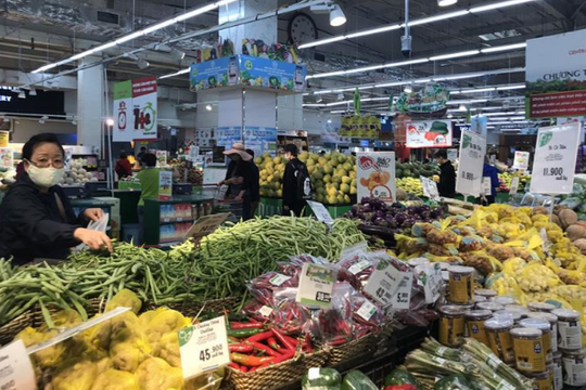 Siêu thị, chợ dân sinh không khan hiếm hàng hoá