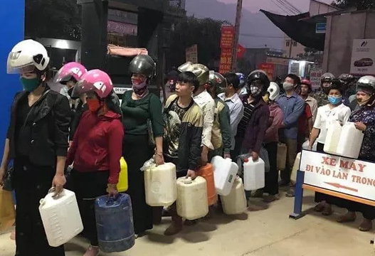 Bộ Công Thương khuyến cáo người dân không mua tích trữ xăng dầu