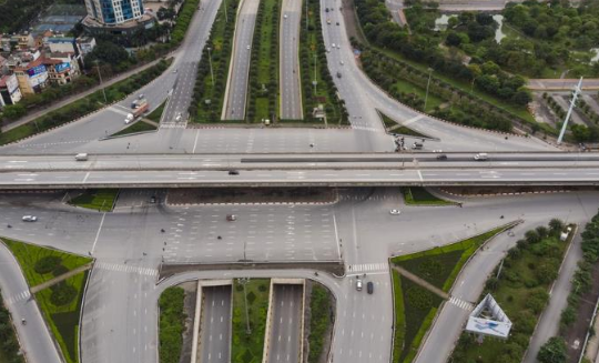 Ảnh: Hà Nội nhìn từ trên cao những ngày cách ly xã hội phòng dịch COVID-19