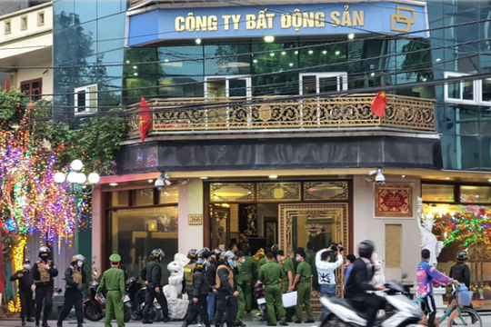 Bắt 2 đàn em của đại gia Nguyễn Xuân Đường