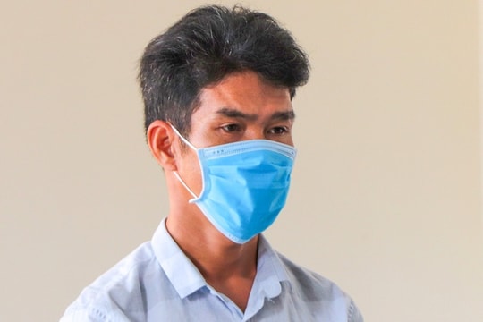 Bị phạt 9 tháng tù vì xúc phạm, đánh cảnh sát ở chốt kiểm dịch