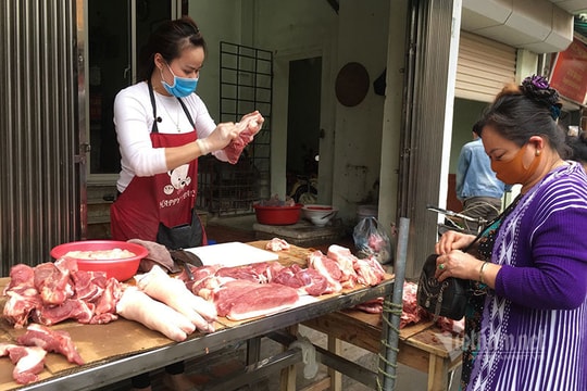 Bất chấp mọi lệnh giảm, giá thịt lợn tăng cao chưa từng có