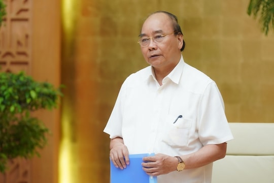 Thủ tướng cho phép mở lại các dịch vụ không thiết yếu, trừ vũ trường và karaoke