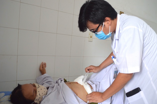 Phẫu thuật thành công cho nữ bệnh nhân bị ung thư túi mật hiếm gặp