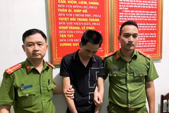 Khởi tố kẻ biến thái, lao vào trường sàm sỡ nữ sinh lớp 5