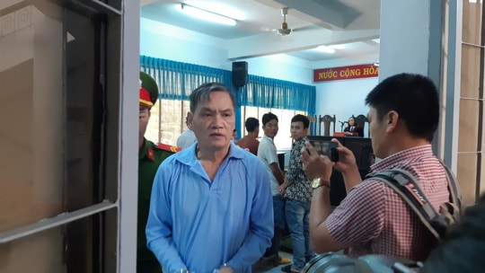 Đưa vụ ông chủ giở trò đồi bại với cô gái khuyết tật làm thuê ra xét xử