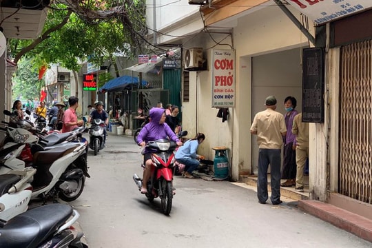 Hà Nội: Nam sinh tử vong trong tư thế treo cổ