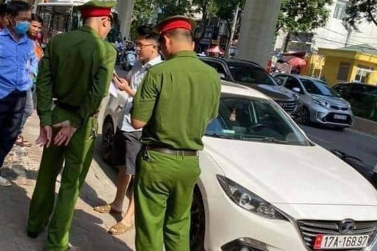 Hà Nội: Khởi tố, bắt tạm giam tài xế ô tô hất cảnh sát lên nắp capo