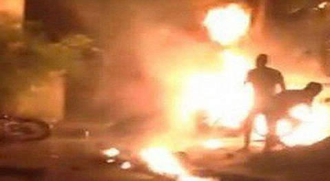 Nam thanh niên bị đổ xăng đốt giữ đường