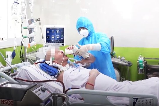 3 nguyện vọng của nam phi công người Anh nhiễm COVID-19 trước khi về nước