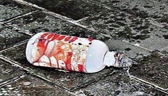 Hà Nội: 'Nữ quái' 9X tạt axit vào nhân viên tiệm vàng để cướp tiền lĩnh án 18 năm tù