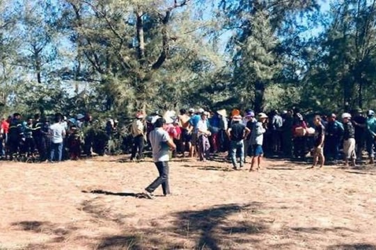 Tắm biển sau lễ tổng kết, nam sinh đuối nước tử vong