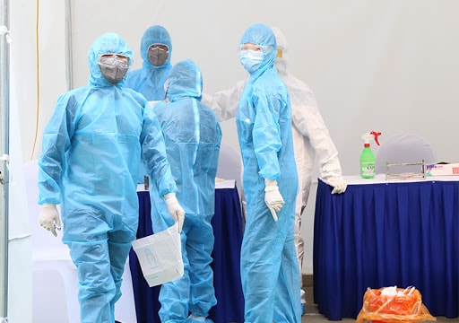 Việt Nam ghi nhận thêm 4 ca mắc COVID-19 mới, có 1 bệnh nhân ở Hà Nội