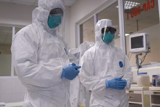 Việt Nam ghi nhận thêm 3 ca mắc COVID-19 mới, nâng tổng số lên 883 ca
