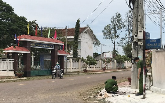 Pháp luật ngày 30/10: Người đàn ông 61 tuổi về quê truy sát vợ chồng thông gia rồi tẩm xăng tự thiêu