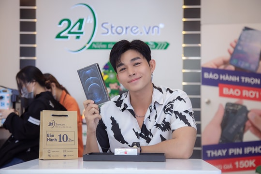 Jun Phạm sắm iPhone 12 Pro Max mừng bài hát tái hợp 365daband ra mắt