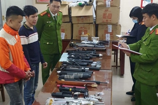 Bắt ổ nhóm sản xuất súng, thu giữ 10.000 viên đạn