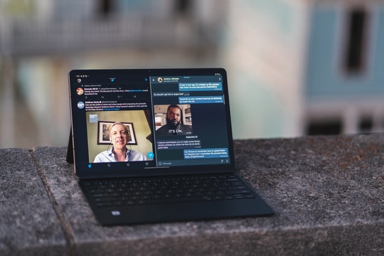 Máy tính bảng có thể thay thế laptop ở văn phòng không? Thử rồi mới thấy "quá ổn"!