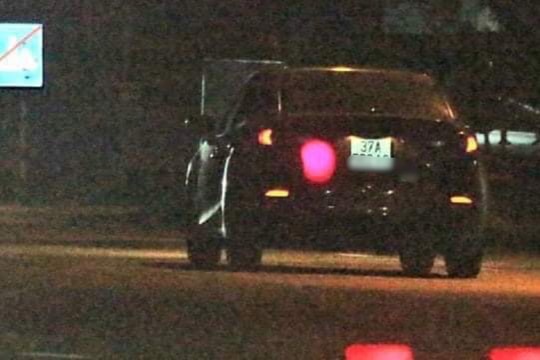 Tài xế ô tô tông CSGT trọng thương rồi bỏ trốn