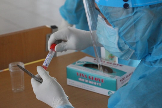 Chiều 22/4: Việt Nam ghi nhận thêm 4 ca nhập cảnh mắc COVID-19