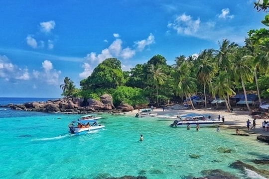 Doanh nghiệp lữ hành khóa sổ sớm vì quá tải, khách khó đặt tour dịp nghỉ lễ 30/4