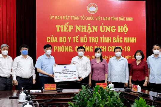 Bộ Y trưởng Bộ Y tế kêu gọi cả nước trợ giúp Bắc Ninh, Bắc Giang chống dịch COVID-19