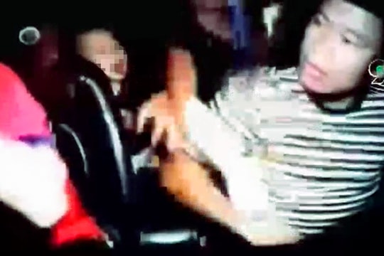 Điều tra nam tài xế bị đánh liên tiếp vào mặt